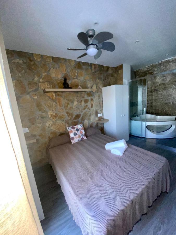 Casita En El Tajo Vila Setenil De Las Bodegas Exterior foto